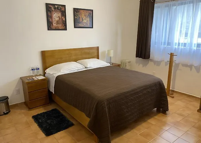 Cozy Private Hostel