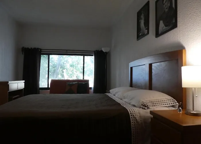 Cozy Private Hostel *